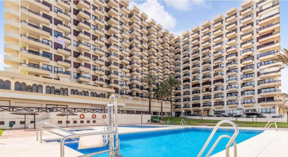 Apartamento Turistico Aloha Playa Benalmádena Exterior foto